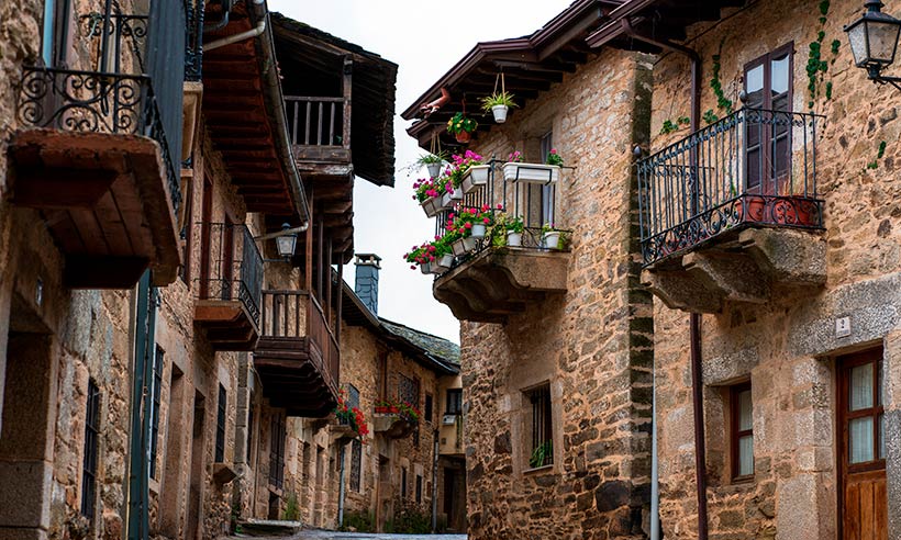 donde ir de vacaciones en españa en pareja