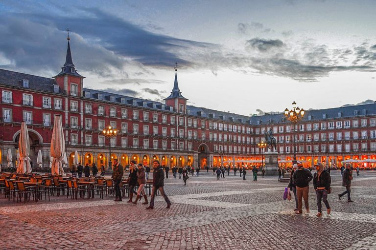 Plaza_Mayor_De_Madrid