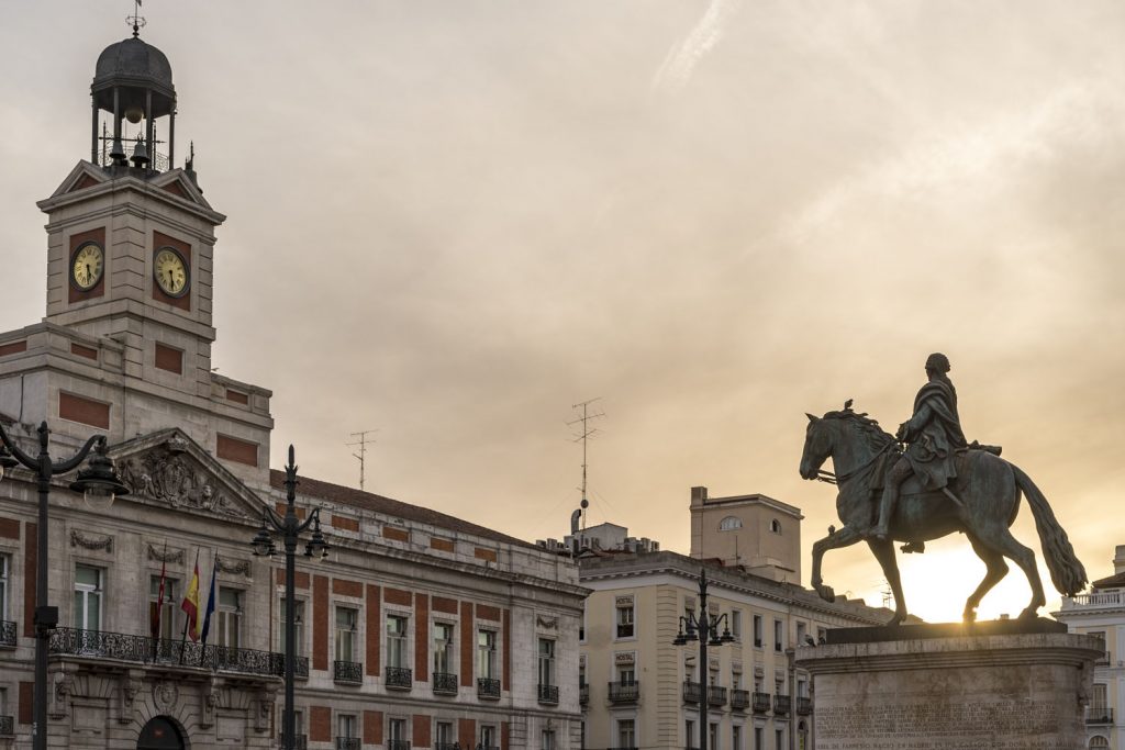 Puerta-del-Sol-en-Madrid