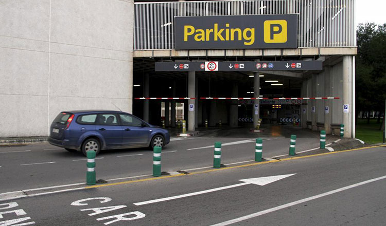 parking aeropuerto